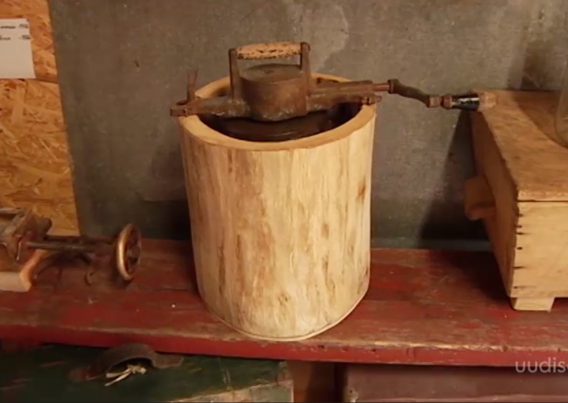 VIDEO! Kas sina teadsid, kuidas lõigati vanasti tubakalehti või valmistati jäätist?