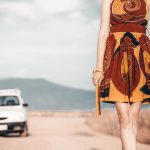 auto naine puhkus tee Freepik, AI